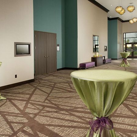 Hilton Garden Inn Колледж-Стейшн Экстерьер фото