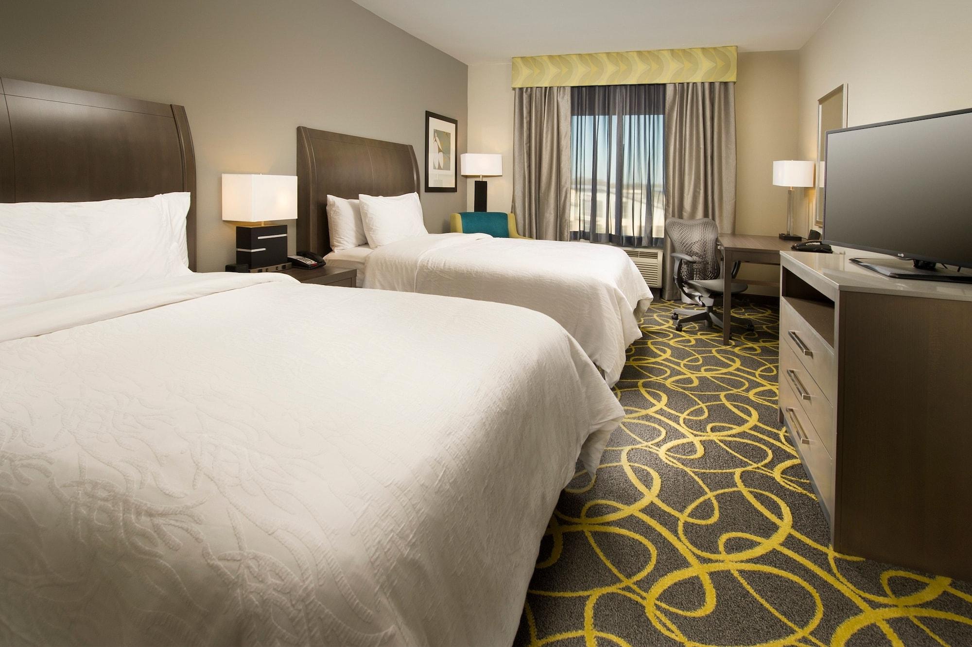 Hilton Garden Inn Колледж-Стейшн Экстерьер фото