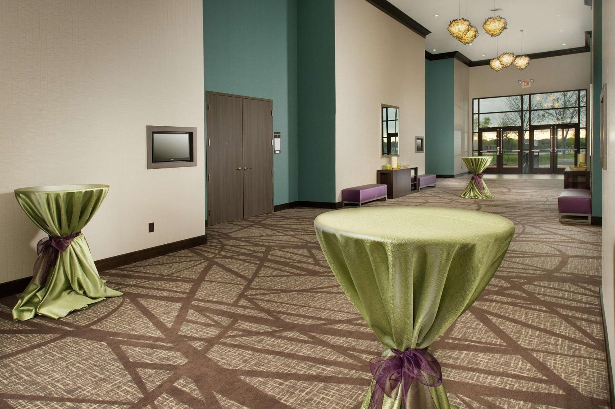 Hilton Garden Inn Колледж-Стейшн Экстерьер фото