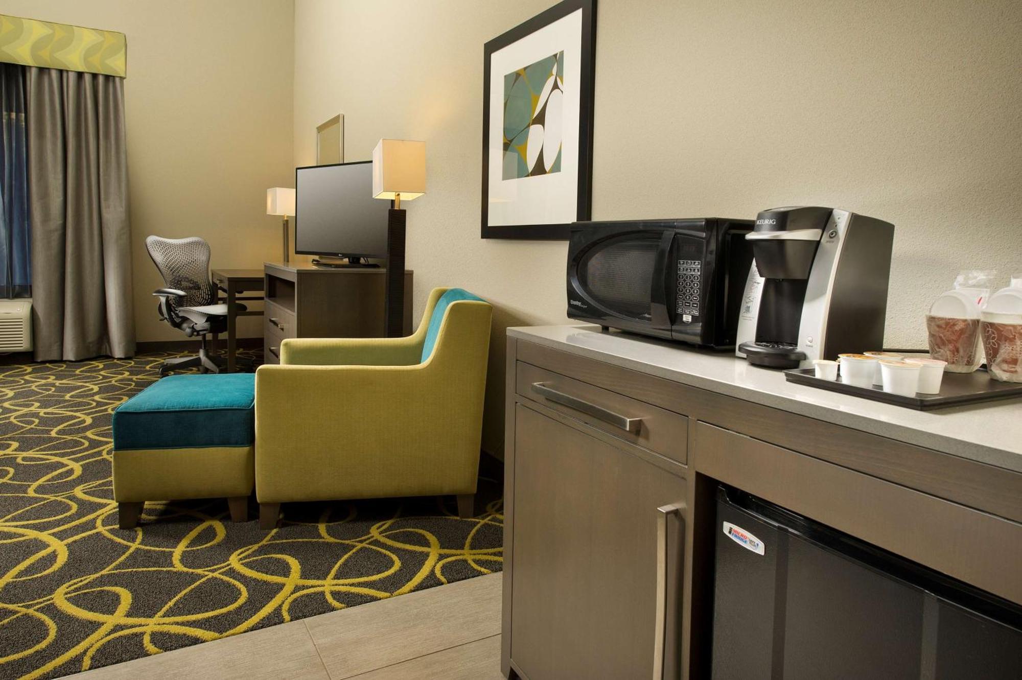 Hilton Garden Inn Колледж-Стейшн Экстерьер фото