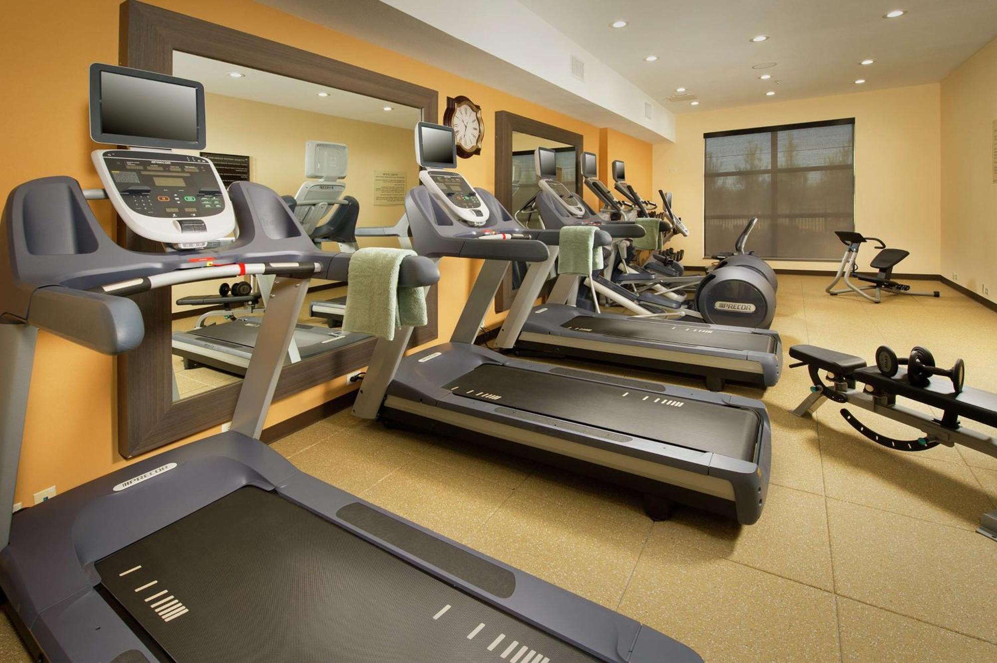 Hilton Garden Inn Колледж-Стейшн Экстерьер фото