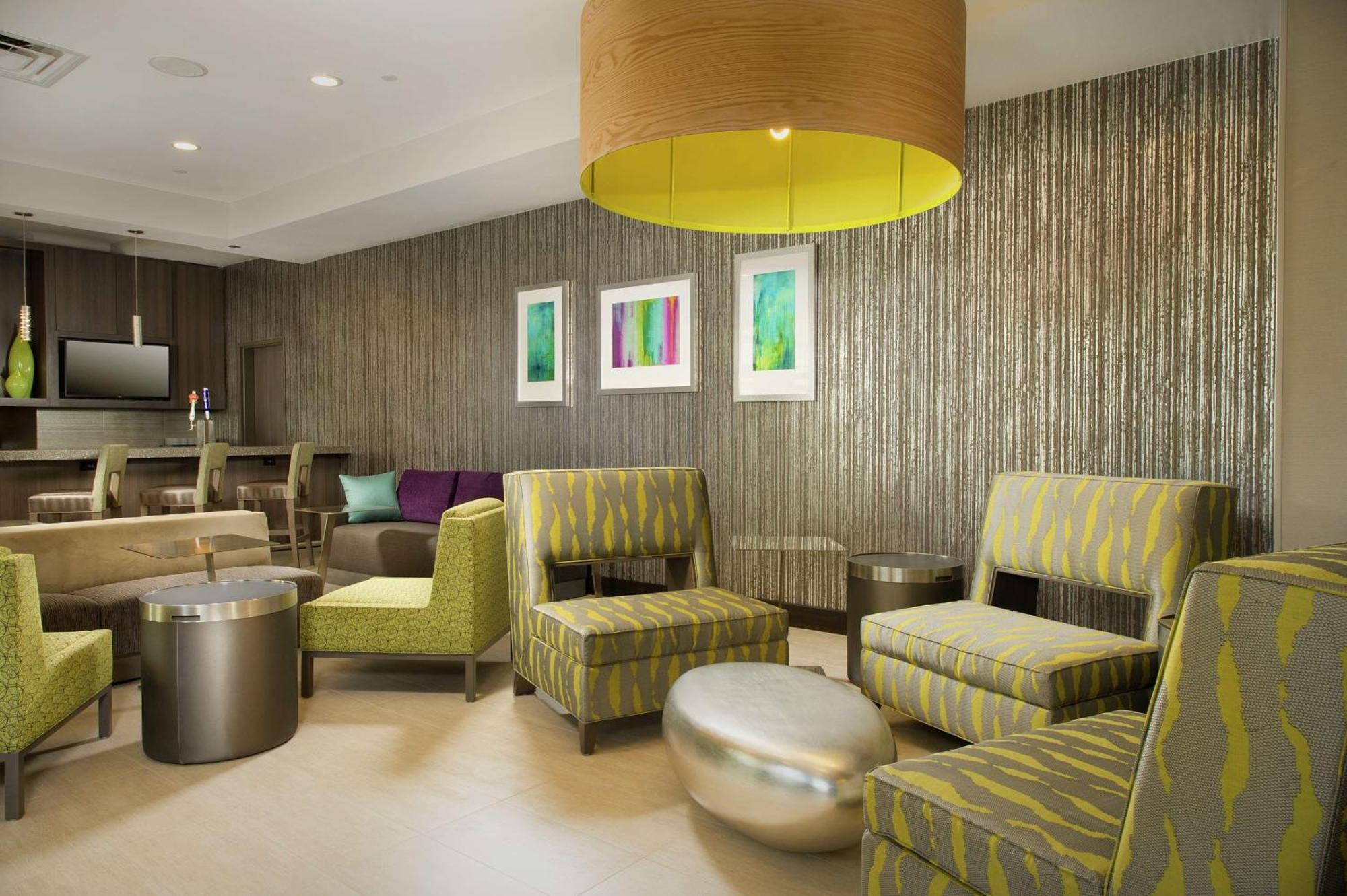 Hilton Garden Inn Колледж-Стейшн Экстерьер фото